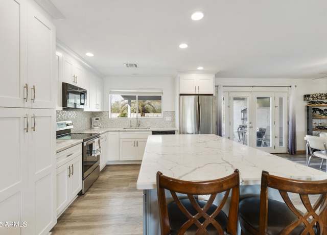 Property at 1028 S 78th St, Mesa, AZ 85208, 2 beds, 1.75 baths