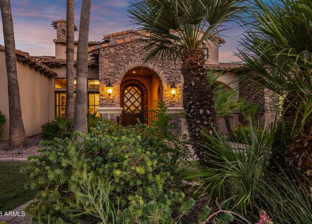 Property at 4327 E Capricorn Pl, Chandler, AZ 85249, 5 beds, 3.5 baths