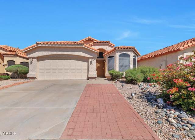 Property at 2312 E Williams Dr, Phoenix, AZ 85024, 3 beds, 2 baths