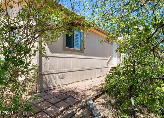 Property at 1533 Private Rd, Prescott, AZ 86301, 3 beds, 2 baths