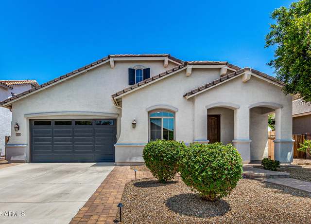 Property at 2576 E Ironside Ct, Gilbert, AZ 85298, 3 beds, 2.5 baths
