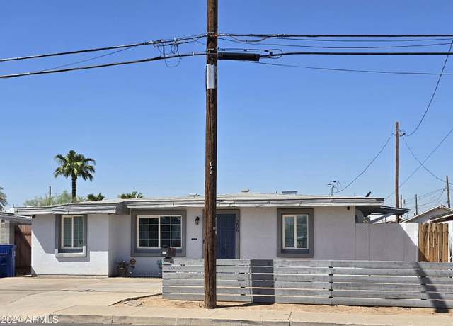 Property at 206 N 5th St, Avondale, AZ 85323, 3 beds, 1.5 baths