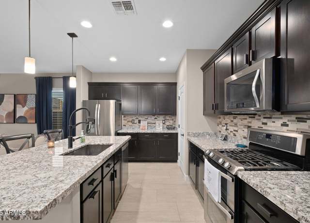 Property at 12152 W Briles Rd, Peoria, AZ 85383, 3 beds, 3 baths