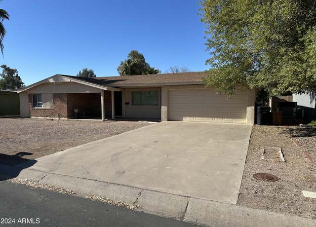 Property at 902 S Saranac Ave, Mesa, AZ 85208, 2 beds, 2 baths