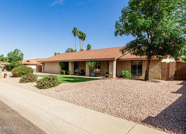 Property at 410 E Beck Ln, Phoenix, AZ 85022, 4 beds, 2 baths
