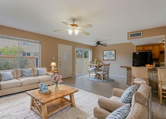 Property at 17056 E Calle Del Oro Dr Unit B, Fountain Hills, AZ 85268, 2 beds, 1.5 baths
