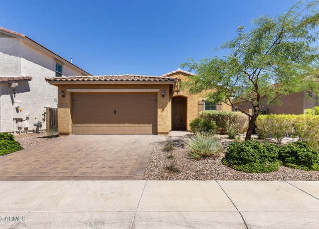 Property at 1816 W Spur Dr, Phoenix, AZ 85085, 4 beds, 2 baths
