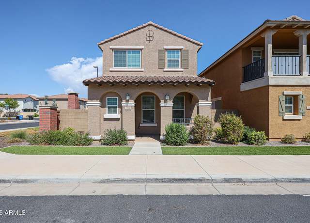 Property at 2260 S Deerfield Ln, Gilbert, AZ 85295, 3 beds, 2.5 baths