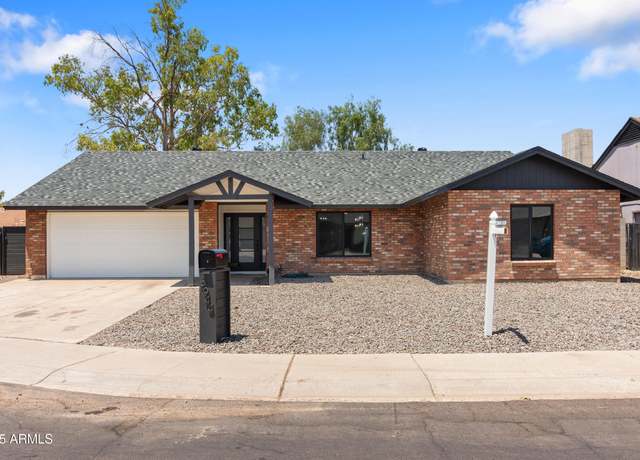 Property at 6944 W Denton Ln, Glendale, AZ 85303, 4 beds, 2 baths