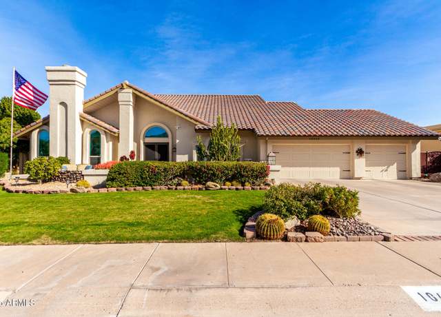 Property at 10425 N 23rd St, Phoenix, AZ 85028, 4 beds, 2.5 baths