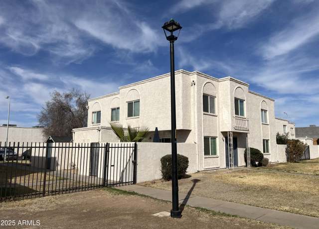 Property at 5243 N 42nd Ln, Phoenix, AZ 85019, 3 beds, 1.5 baths