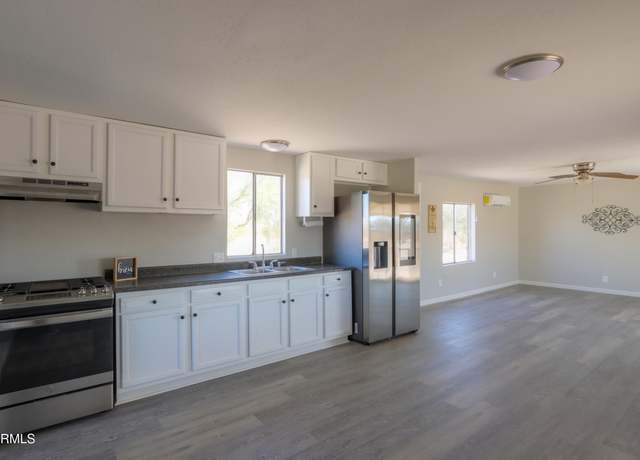Property at 192 S Ralston Rd, Maricopa, AZ 85139, 3 beds, 1 bath