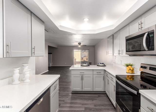 Property at 910 N Center St #13, Mesa, AZ 85201, 3 beds, 2 baths