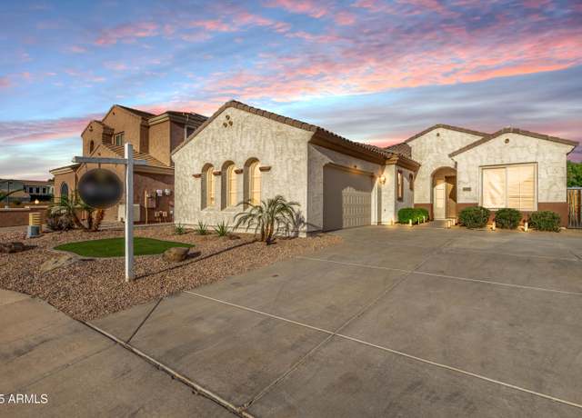 Property at 6915 S Sapphire Way, Chandler, AZ 85249, 4 beds, 2.5 baths