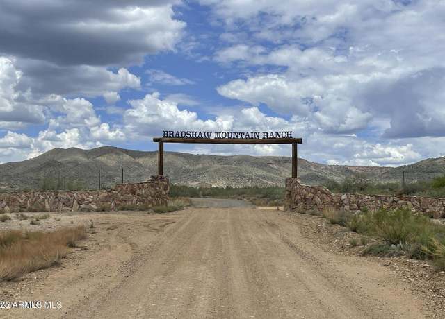 Property at 17600 S Dripping Springs Rd #14, Mayer, AZ 86333
