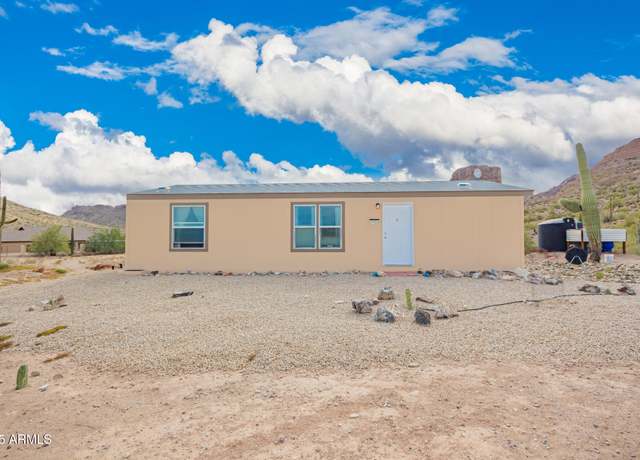 Property at 27324 N Ellbe Ln, Queen Creek, AZ 85144, 3 beds, 2 baths