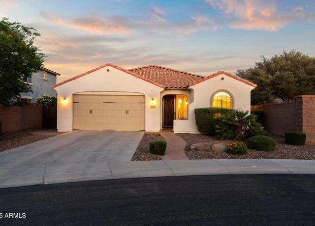 Property at 7973 S Peppertree Ct, Gilbert, AZ 85298, 4 beds, 3 baths