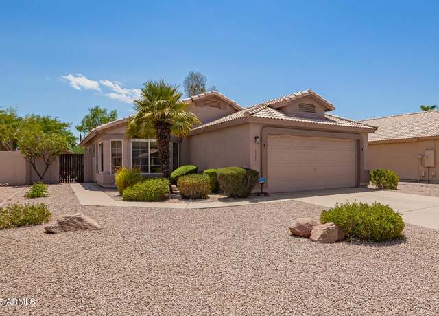 Property at 111 W Jasper Dr, Gilbert, AZ 85233, 3 beds, 2 baths