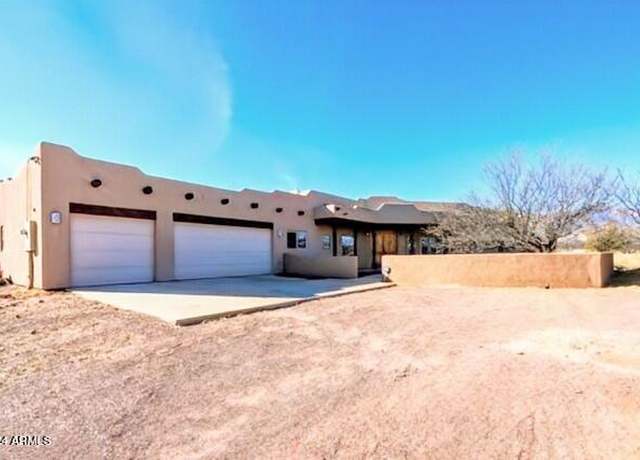 Property at 8820 S Siesta Way, Hereford, AZ 85615, 4 beds, 3.5 baths