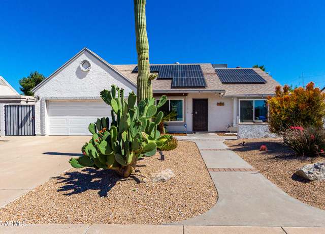 Property at 1042 E Utopia Rd, Phoenix, AZ 85024, 2 beds, 2 baths