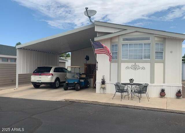 Property at 2528 E Mckellips Rd #146, Mesa, AZ 85213, 1 bed, 1.5 baths