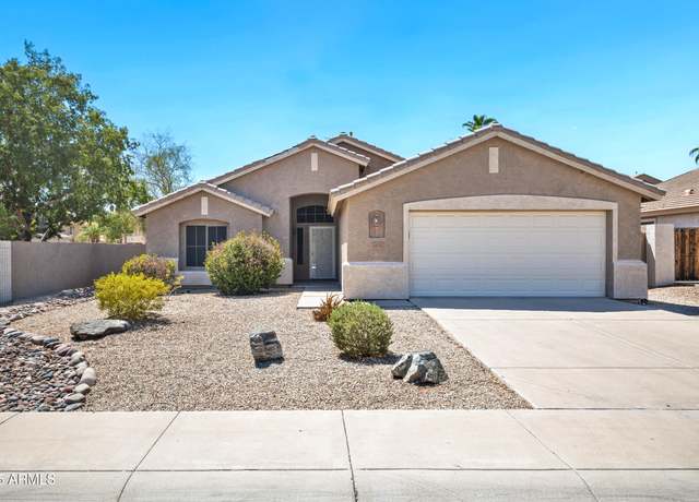 Property at 1174 S Nielson St, Gilbert, AZ 85296, 3 beds, 2 baths
