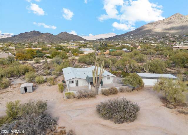 Property at 5428 E EL Sendero Dr, Cave Creek, AZ 85331, 3 beds, 2.5 baths