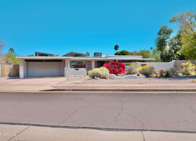 Property at 11035 N 37th St, Phoenix, AZ 85028, 3 beds, 2 baths