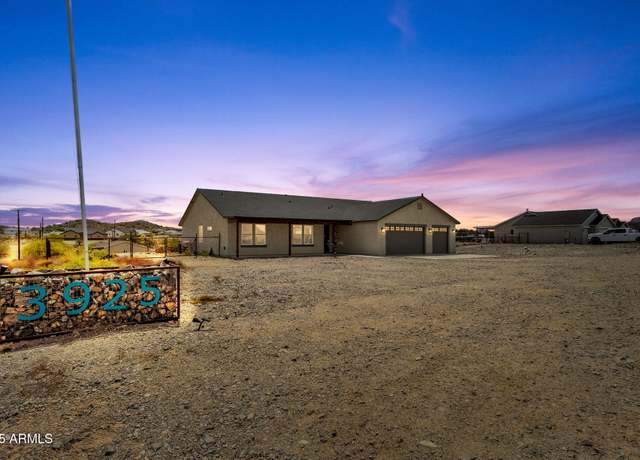 Property at 3925 W Moon Dust Trl, San Tan Valley, AZ 85144, 4 beds, 2.5 baths