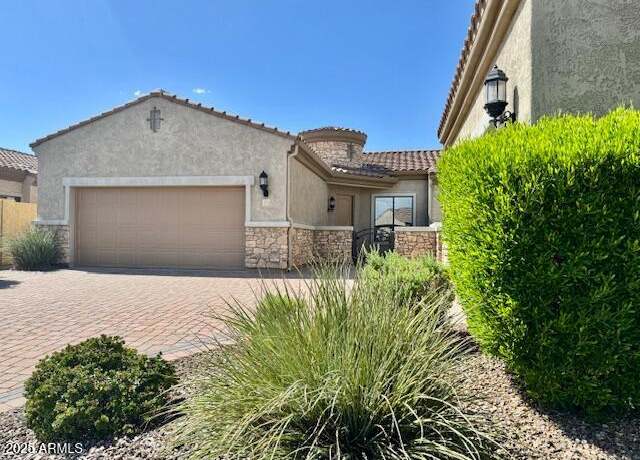 Property at 1732 N Makalu Cir, Mesa, AZ 85207, 2 beds, 2 baths