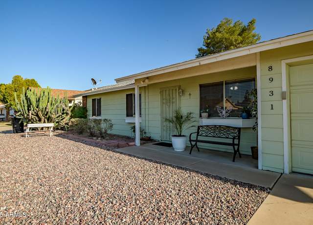 Property at 8931 W Ironwood Dr, Peoria, AZ 85345, 3 beds, 2 baths