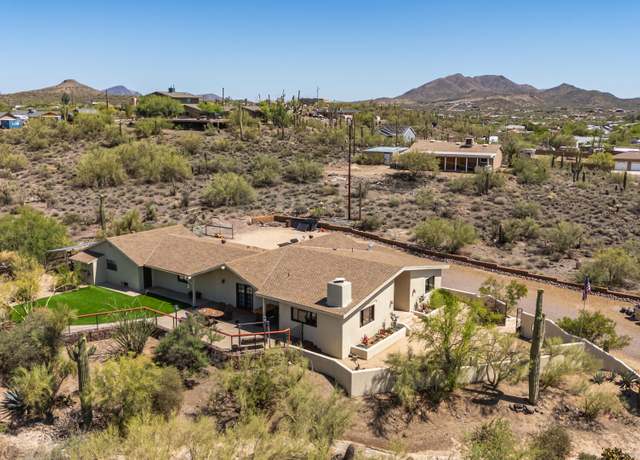 Property at 50031 N 27th Ave, New River, AZ 85087, 4 beds, 2 baths