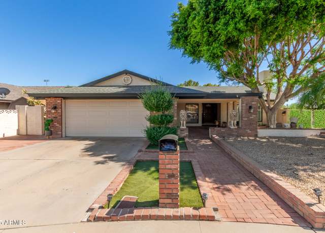 Property at 4627 W Laurie Ln, Glendale, AZ 85302, 5 beds, 2 baths