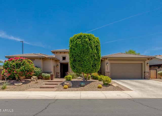 Property at 5085 S Ponderosa Dr, Gilbert, AZ 85298, 5 beds, 3.5 baths
