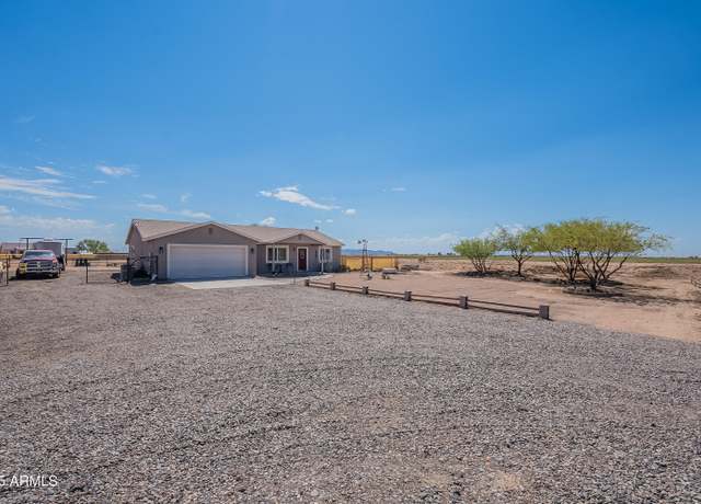 Property at 2365 W Pecina Ln, Casa Grande, AZ 85194, 3 beds, 2 baths
