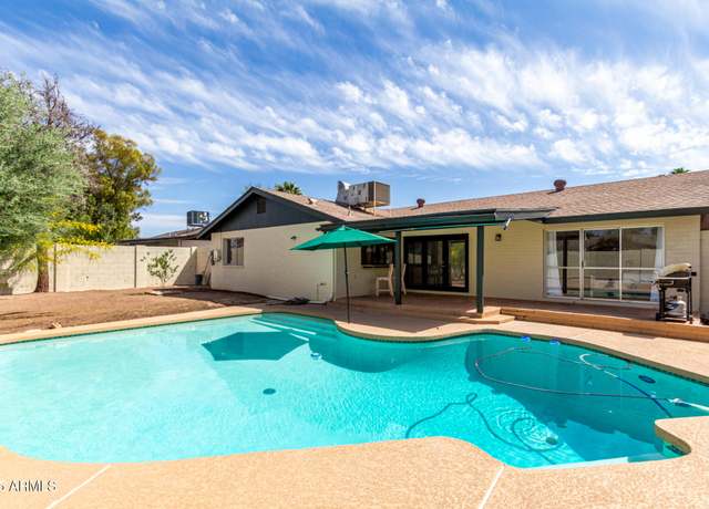 Property at 624 E Laguna Dr, Tempe, AZ 85282, 3 beds, 2 baths