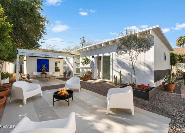 Property at 905 E Coronado Rd, Phoenix, AZ 85006, 4 beds, 3 baths