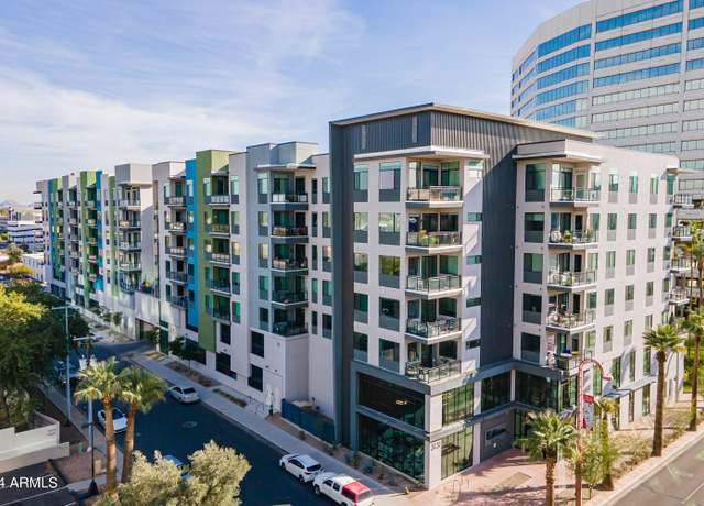 Property at 3131 N Central Ave #4014, Phoenix, AZ 85012, 2 beds, 2 baths
