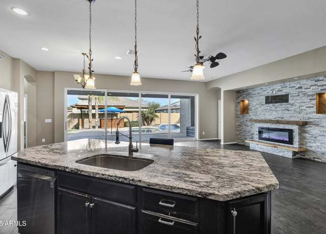 Property at 22174 E Creekside Dr, Queen Creek, AZ 85142, 4 beds, 3 baths