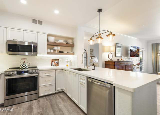Property at 20100 N 78th Pl #1040, Scottsdale, AZ 85255, 2 beds, 2 baths