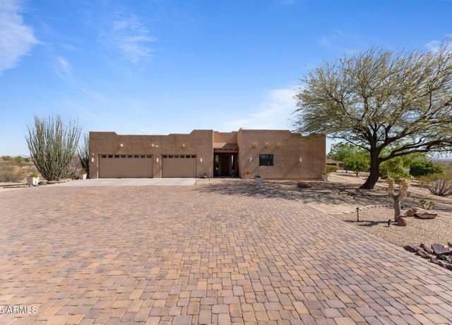 Property at 20910 W Cattle Iron Dr, Wickenburg, AZ 85390, 3 beds, 3 baths