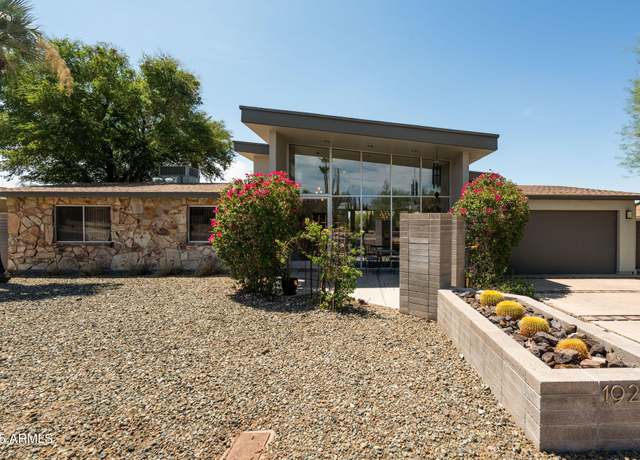 Property at 1925 E Lamar Rd, Phoenix, AZ 85016, 3 beds, 2.5 baths