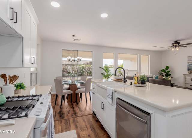 Property at 24812 S Pleasant Ct, Sun Lakes, AZ 85248, 3 beds, 2 baths