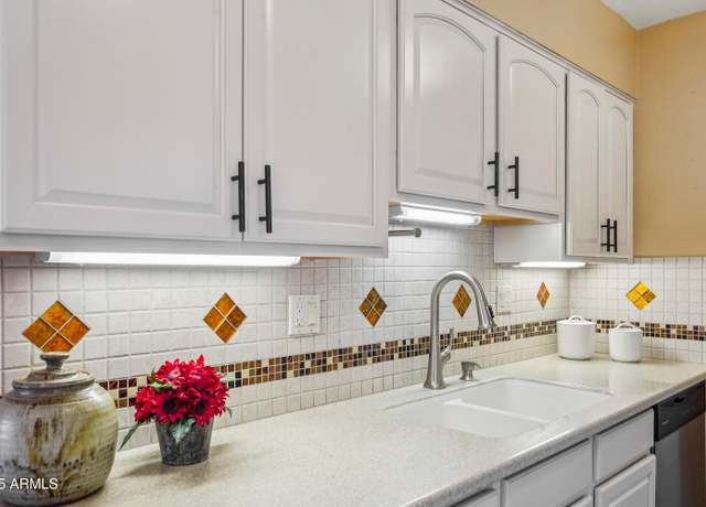 Property at 17024 N Pinion Ln, Sun City, AZ 85373, 2 beds, 2 baths