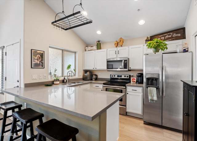 Property at 2201 N Comanche Dr #1075, Chandler, AZ 85224, 2 beds, 2 baths
