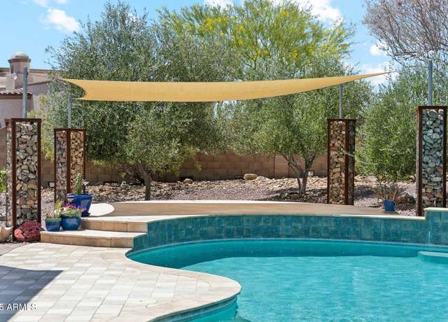 Property at 10328 W Villa Linda Dr, Peoria, AZ 85383, 4 beds, 2 baths