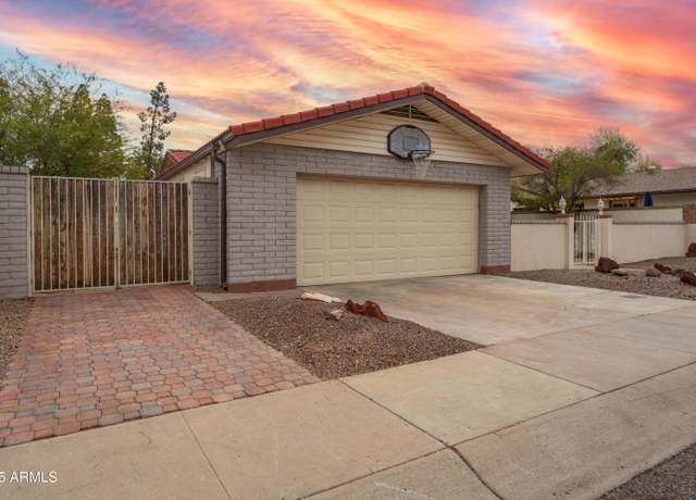 Property at 1523 W Glenn Dr, Phoenix, AZ 85021, 3 beds, 2 baths