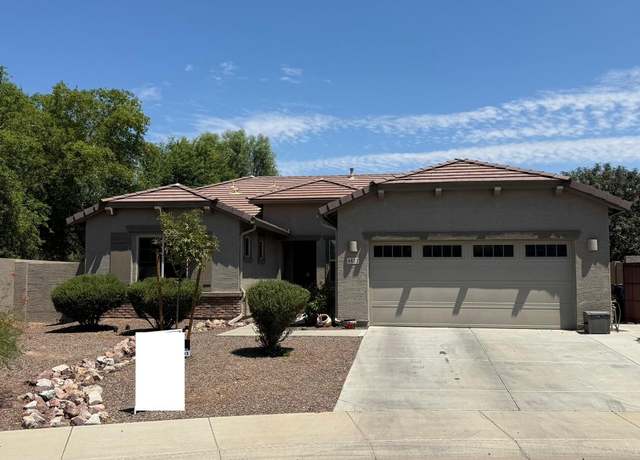Property at 4827 S Mcminn Ct, Gilbert, AZ 85298, 3 beds, 2 baths