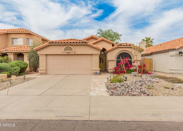 Property at 18886 N 77th Ave, Glendale, AZ 85308, 3 beds, 2 baths