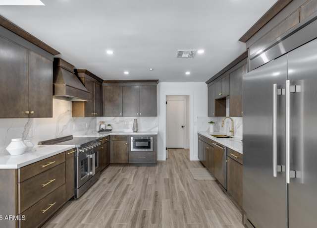Property at 9625 N 83rd Way, Scottsdale, AZ 85258, 4 beds, 3 baths